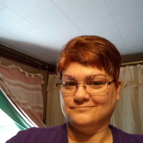 Meet your Posher, Theresa - Picture 1 of 1